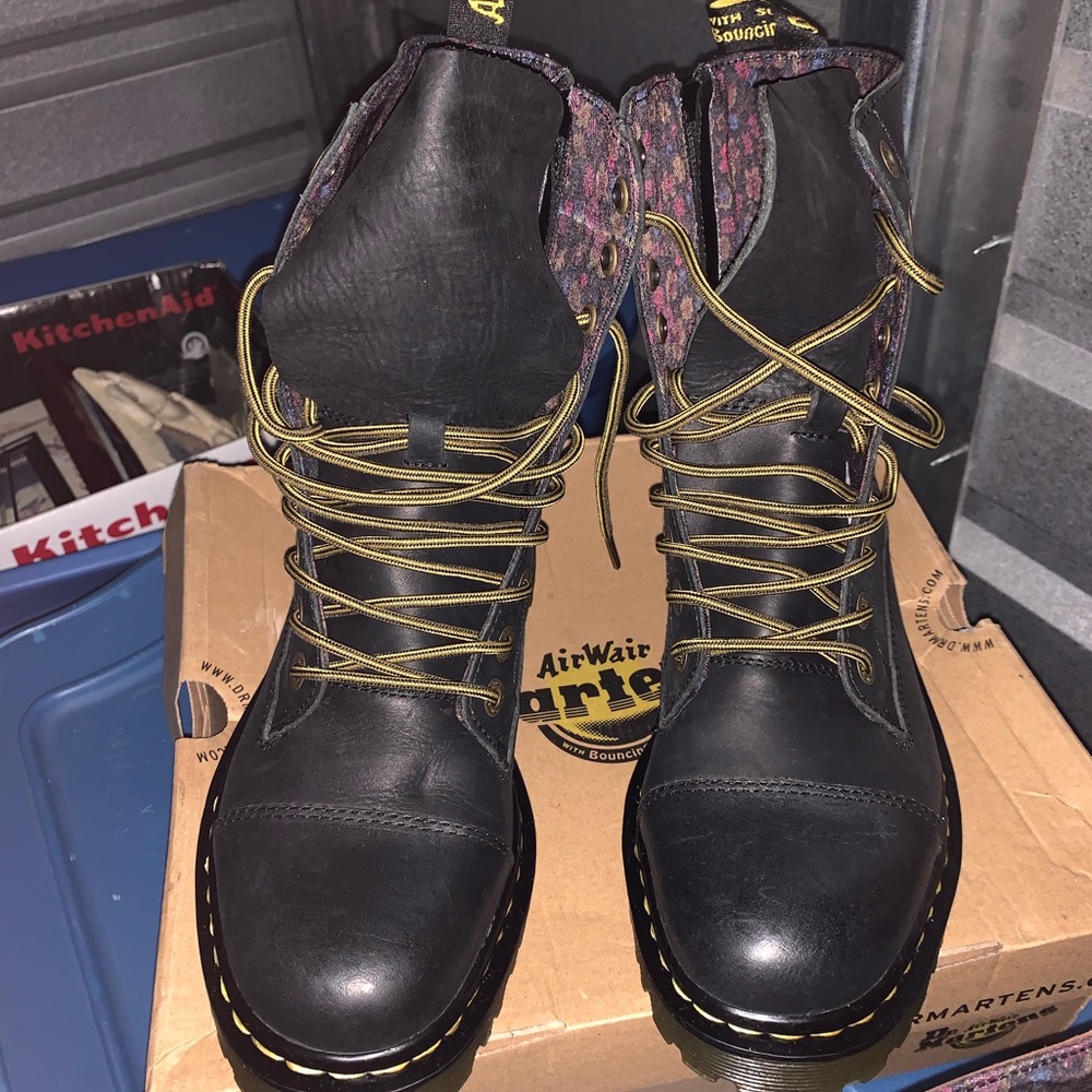 Dr. Martens